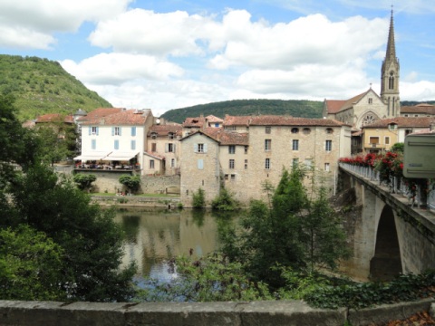 Saint-Antonin-Noble-Val, which had its place in protecting Jews